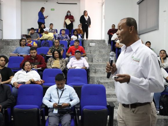 Sistema de Trazabilidad y Control Forestal, tema tratado en el Miércoles Universitario de la FCA